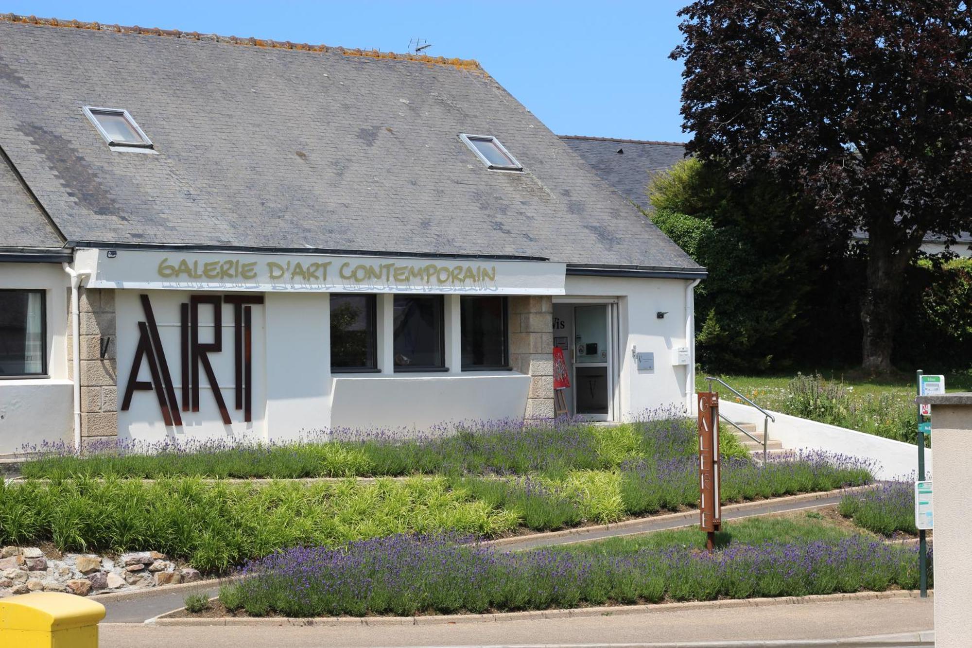 Bnb Maison D'Art Breakfast In The Art Gallery Ploubazlanec Exteriér fotografie